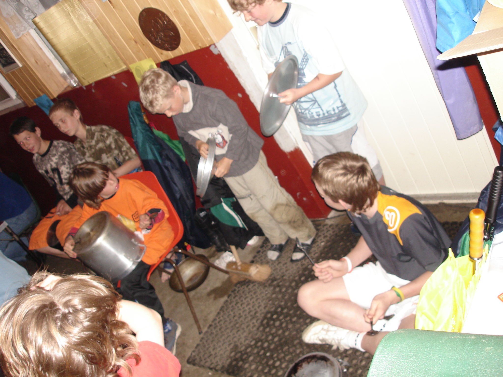 2006HWK 118.jpg